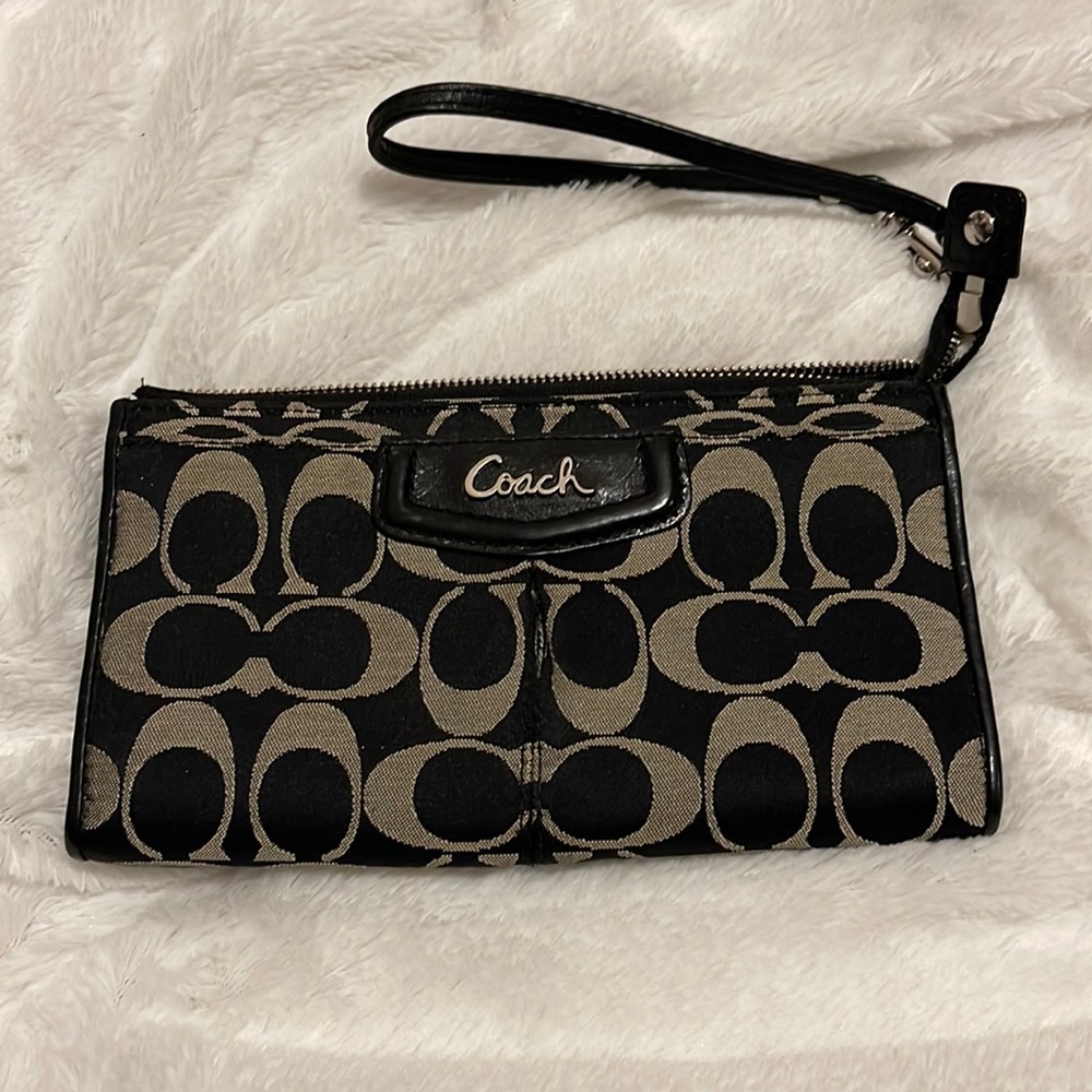 Coach wallet